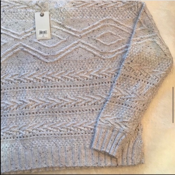 Lucky Brand Cable Knit Chunky Soft Sweater - Picture 5 of 10